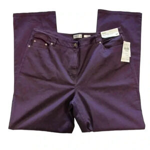 Northern Reflections  NWT Eggplant Tummy Shaper Stretch Straight Leg Size 18